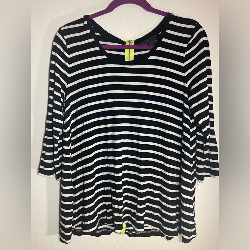 Fenn Wright Manson Stripped Top W/Back Zipper. Size Large. GUC